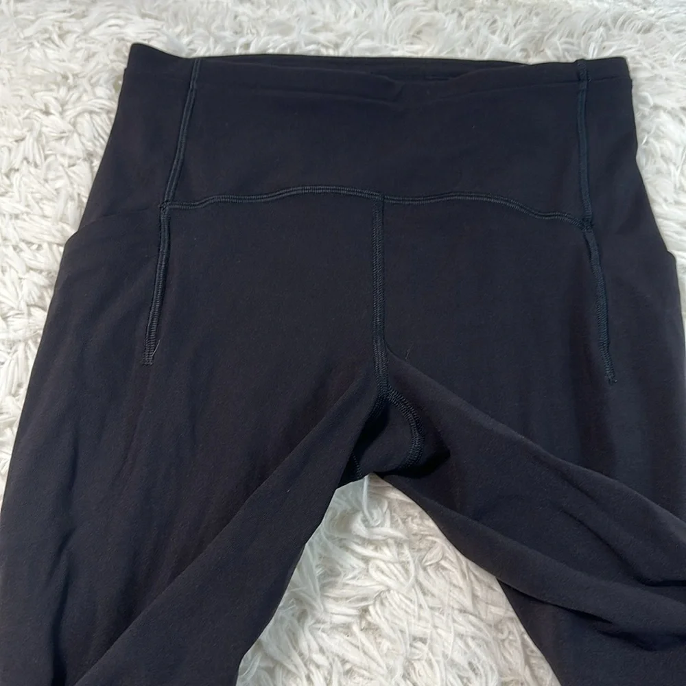 Lululemon Swift Speed High-Rise Crop 21